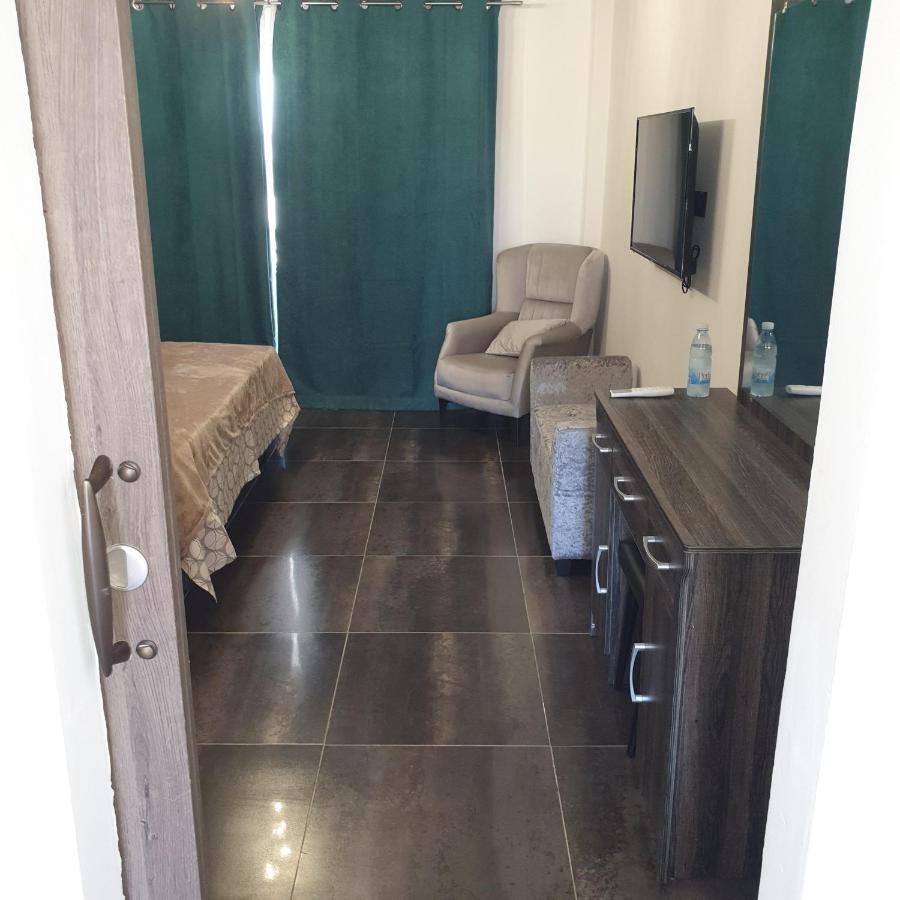 Ahoy Deluxe Apts Apartment ไอยานาปา ภายนอก รูปภาพ
